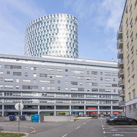 S & F Zagreb Apartman Eksteriør billede
