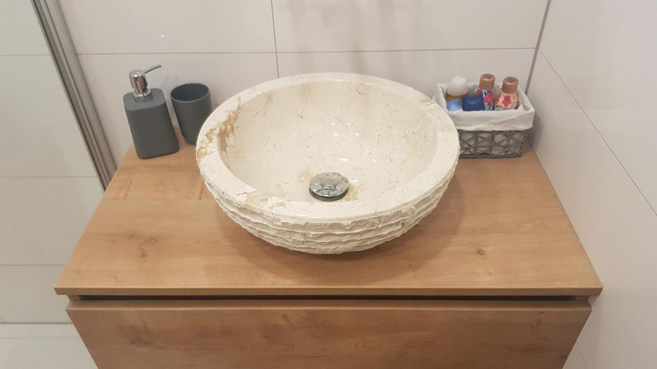 S & F Zagreb Apartman Eksteriør billede
